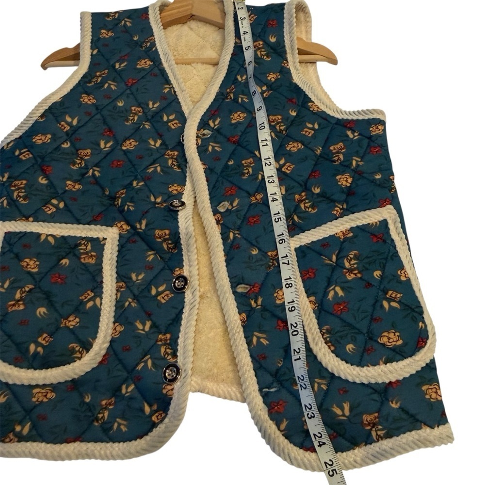 Grannycore Korean vest go viral floral and fur trim - Picture 6 of 10